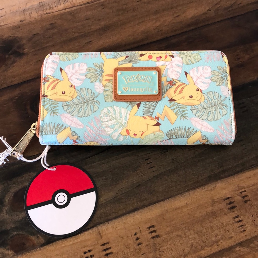 Pokémon Loungfly wallet